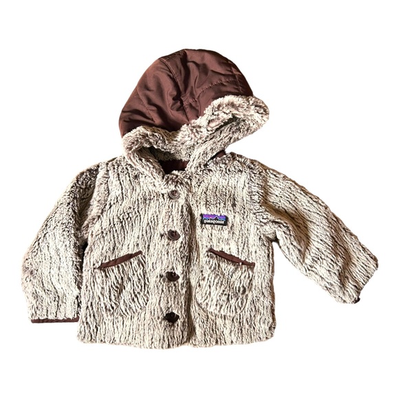 Patagonia Other - NEW Patagonia Baby Conejito Jacket Cream Brown Hood Coat Fluffy Fleece Button 6M